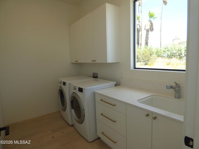 5721 E Paseo Cocospera, Tucson, AZ 85750