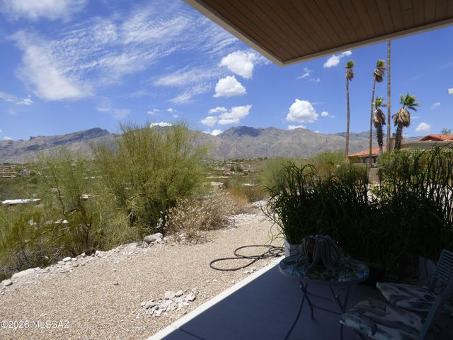 5721 E Paseo Cocospera, Tucson, AZ 85750