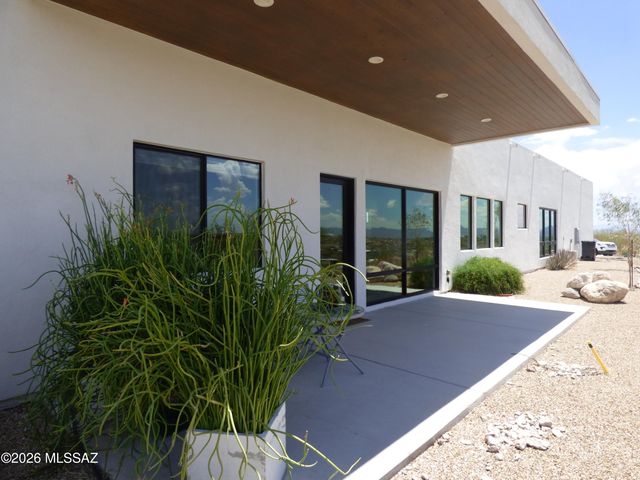 5721 E Paseo Cocospera, Tucson, AZ 85750