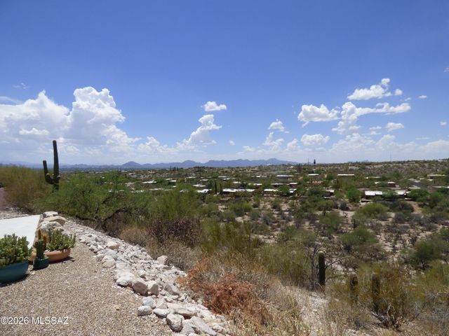 5721 E Paseo Cocospera, Tucson, AZ 85750