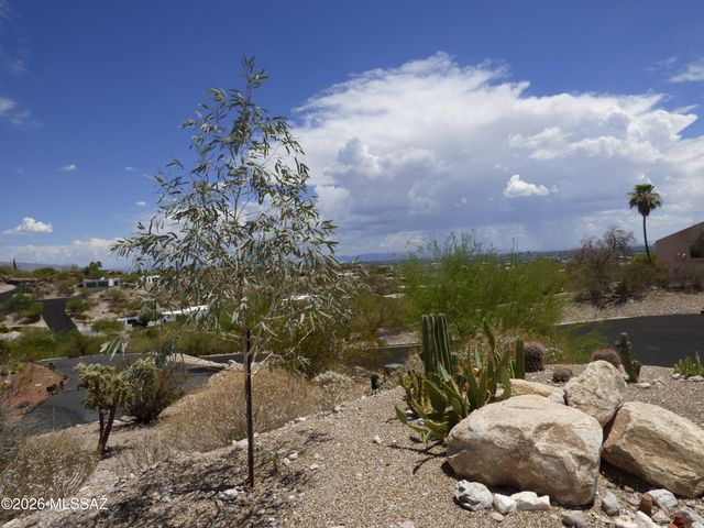 5721 E Paseo Cocospera, Tucson, AZ 85750