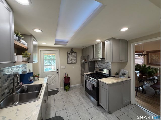 23 Girard Avenue, New Haven, CT 06512