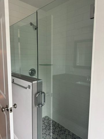804 Waverly 201, Framingham, MA 02149
