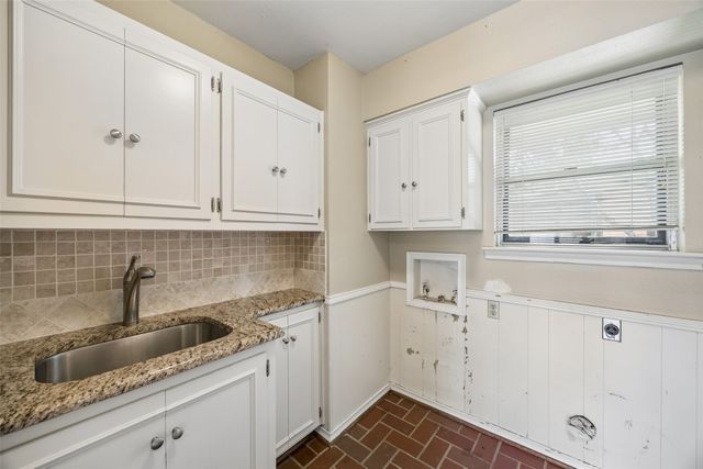 6262 E University Boulevard, Dallas, TX 75214