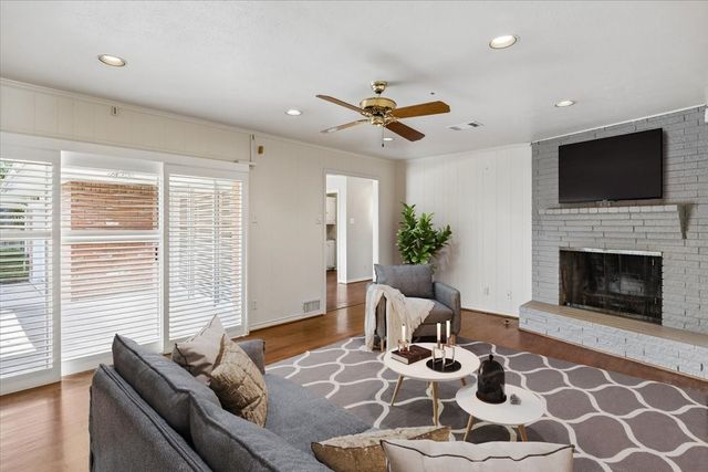 6262 E University Boulevard, Dallas, TX 75214