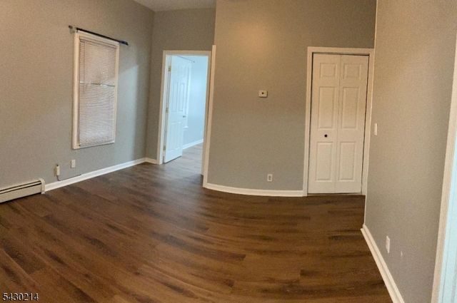 1041 Magnolia Ave, Elizabeth City, NJ 07201
