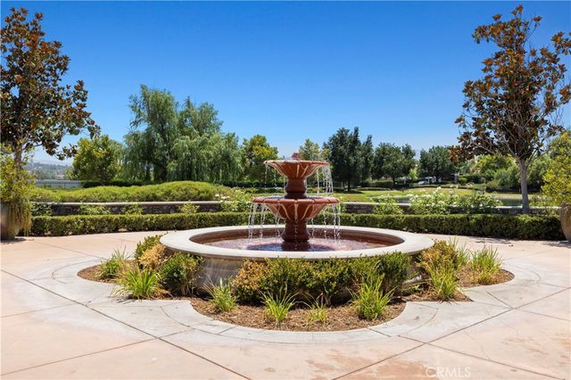 24112 Joshua, Valencia, CA 91354