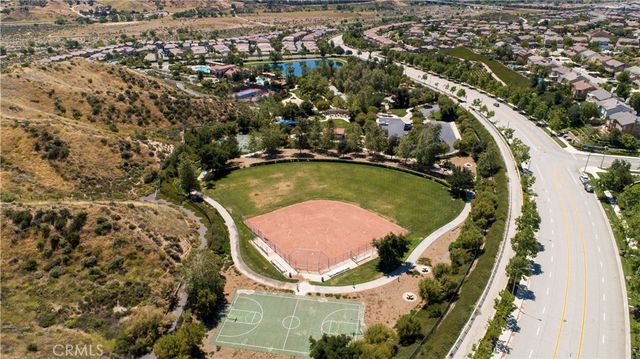 24112 Joshua, Valencia, CA 91354