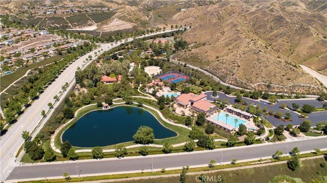 24112 Joshua, Valencia, CA 91354