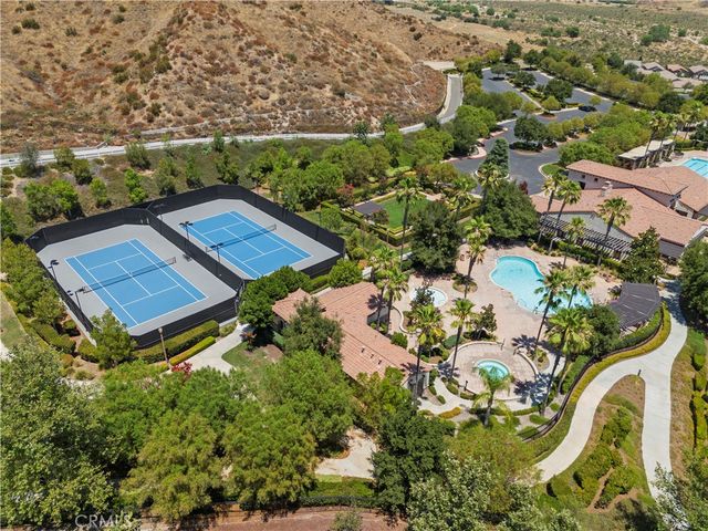 24112 Joshua, Valencia, CA 91354