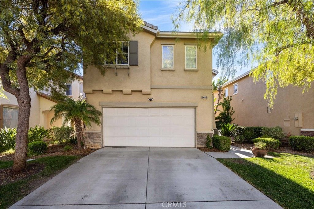 24112 Joshua, Valencia, CA 91354