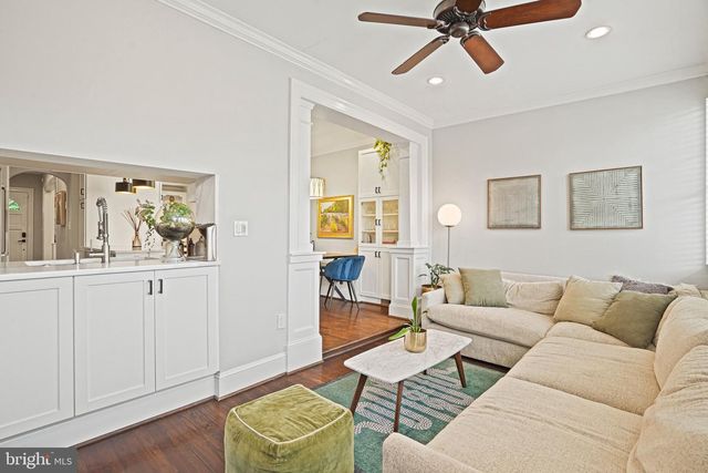 3815 BENTON ST NW, Washington, DC 20007