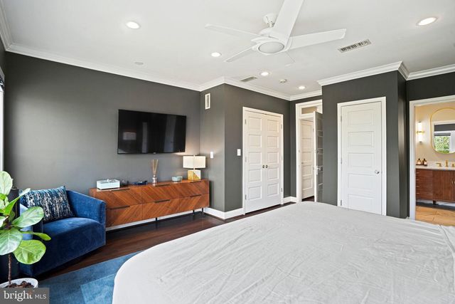 3815 BENTON ST NW, Washington, DC 20007