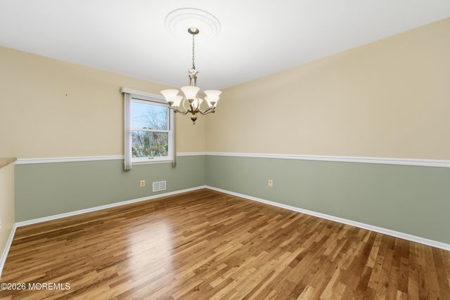 35 Pease Road, Manalapan, NJ 07726