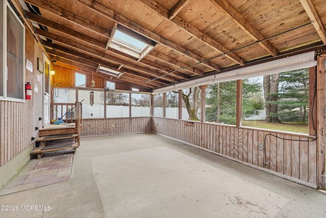 35 Pease Road, Manalapan, NJ 07726