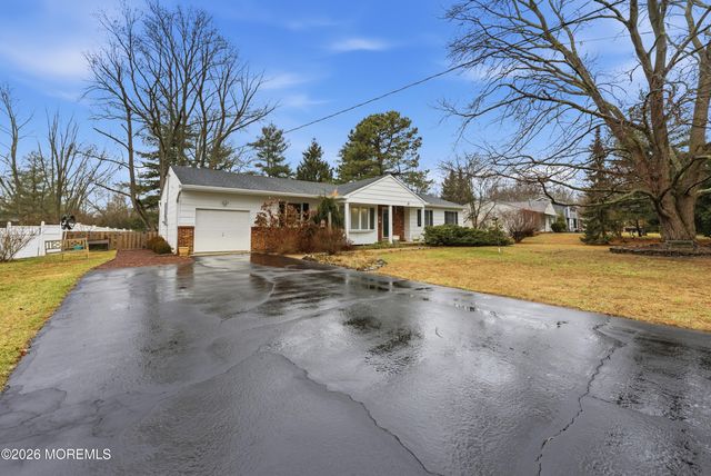 35 Pease Road, Manalapan, NJ 07726