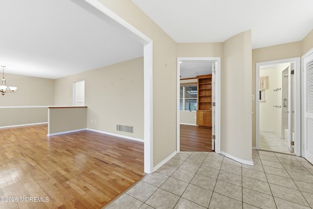 35 Pease Road, Manalapan, NJ 07726