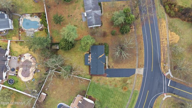 35 Pease Road, Manalapan, NJ 07726