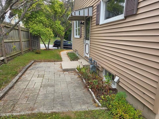 913 Broadway AVENUE, Sheboygan, WI 53081