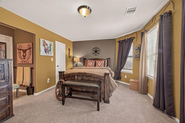 3830 Cypress Point Drive, Mont Belvieu, TX 77523