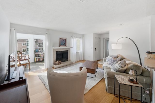 267 Alexandra Road Unit 12, Mount Pleasant, SC 29464