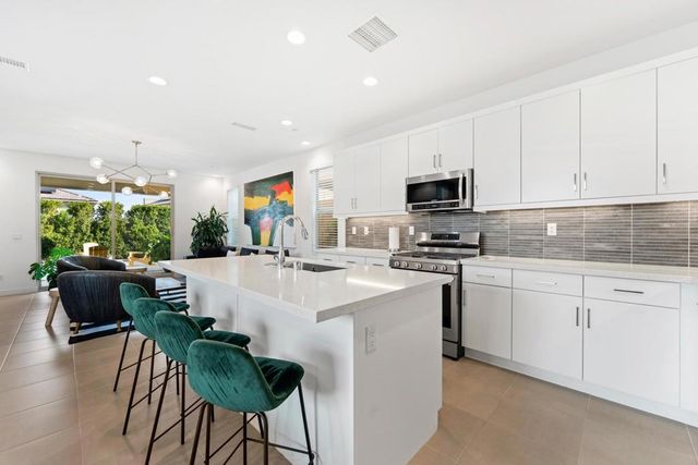 35782 Mccarthy Street, Palm Desert, CA 92211