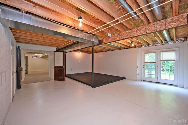 363 Delaware Drive, Hamilton Twp, OH 45039