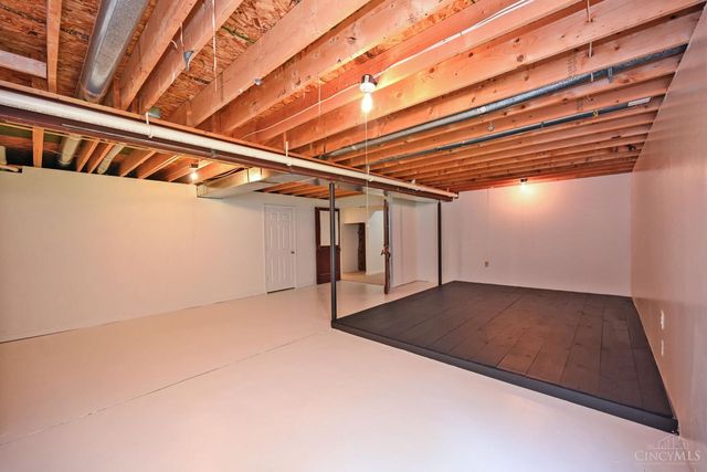 363 Delaware Drive, Hamilton Twp, OH 45039