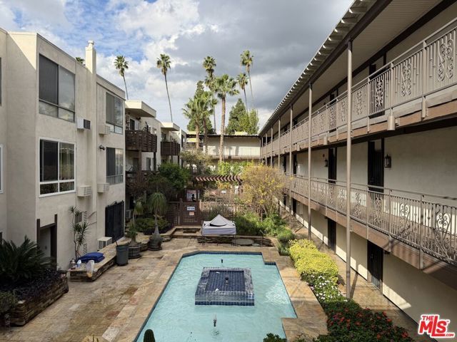 525 S Ardmore Avenue 206, Los Angeles, CA 90020