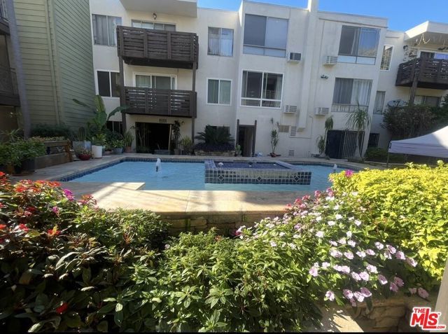 525 S Ardmore Avenue 206, Los Angeles, CA 90020