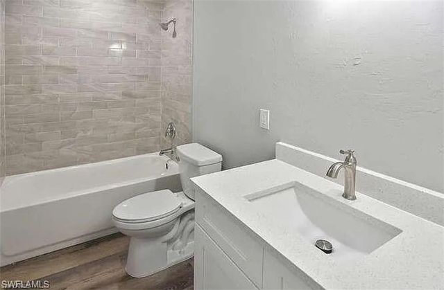 5457 9th AVE, Fort Myers, FL 33907