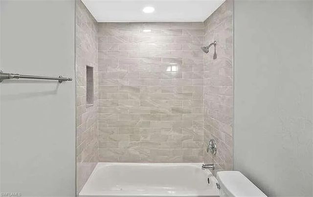 5457 9th AVE, Fort Myers, FL 33907