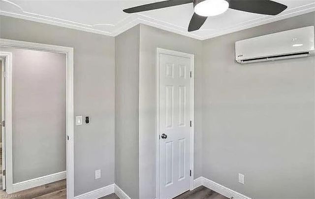 5457 9th AVE, Fort Myers, FL 33907