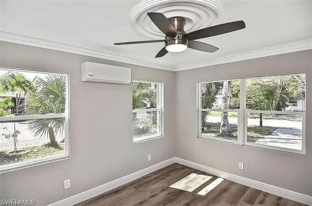 5457 9th AVE, Fort Myers, FL 33907