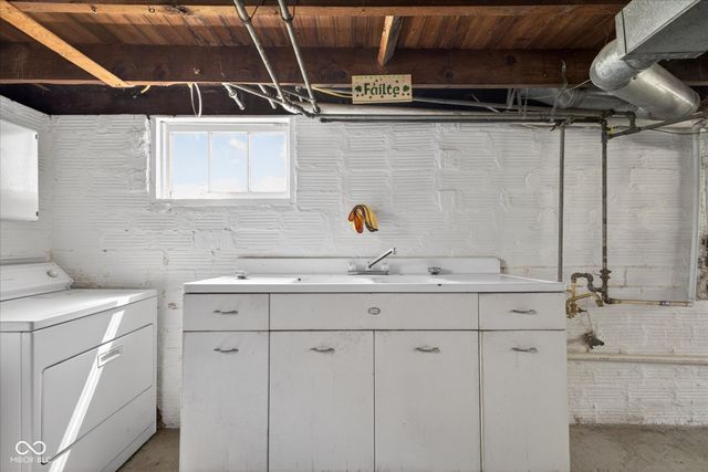 1813 W Wylie Street, Bloomington, IN 47403