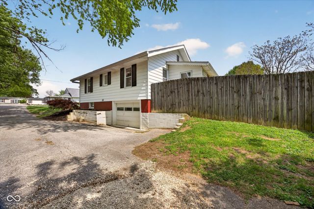 1813 W Wylie Street, Bloomington, IN 47403