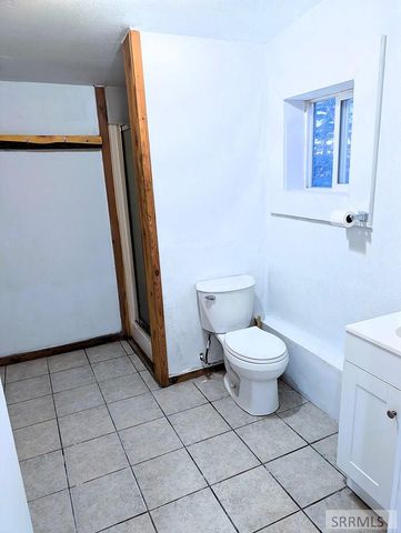 279 N 4100 E, Rigby, ID 83442