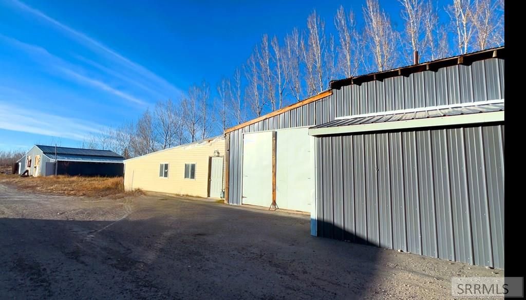 Image 33 of property listing at 279 N 4100 E, Rigby, ID 83442