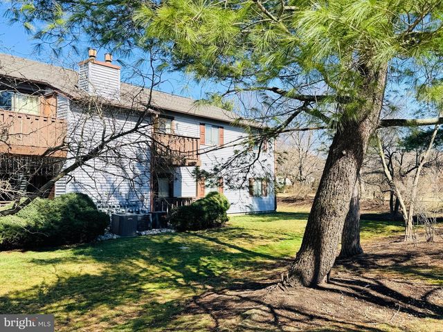 1008 LINDSEY CT, Marlton, NJ 08053