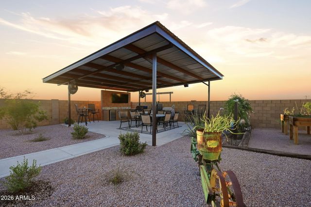 23086 N BRONZE Lane, Florence, AZ 85132