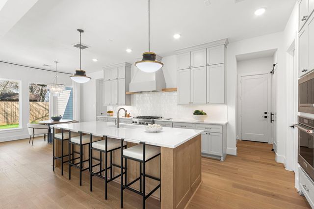 8029 Longridge Drive, Houston, TX 77055