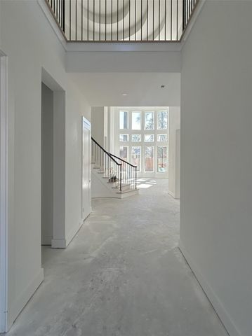 8029 Longridge Drive, Houston, TX 77055