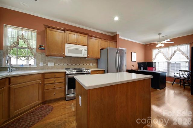 16353 Raven Crest Drive, Fort Mill, SC 29707