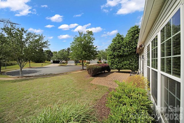 16353 Raven Crest Drive, Fort Mill, SC 29707