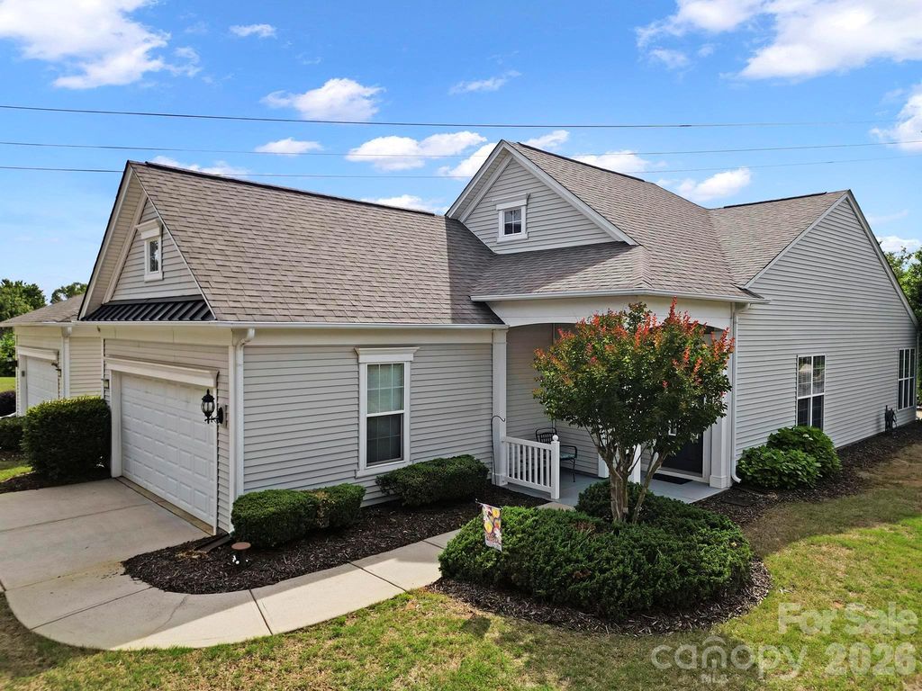16353 Raven Crest Drive, Fort Mill, SC 29707