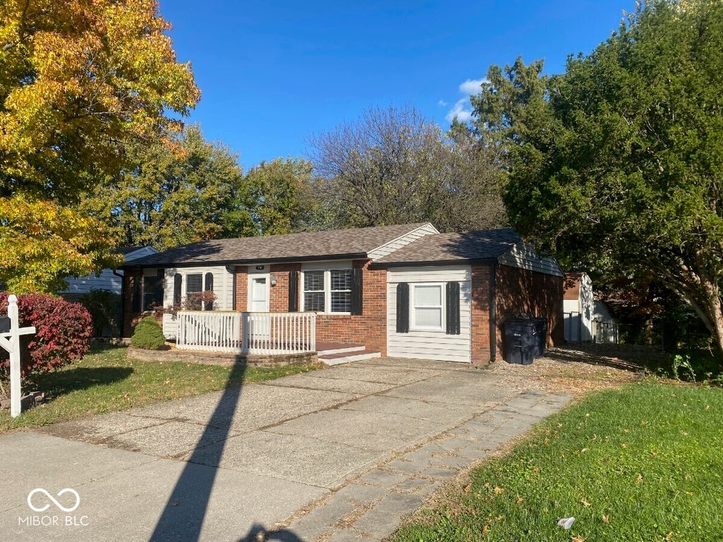 1701 S 9th Avenue, Beech Grove, IN 46107