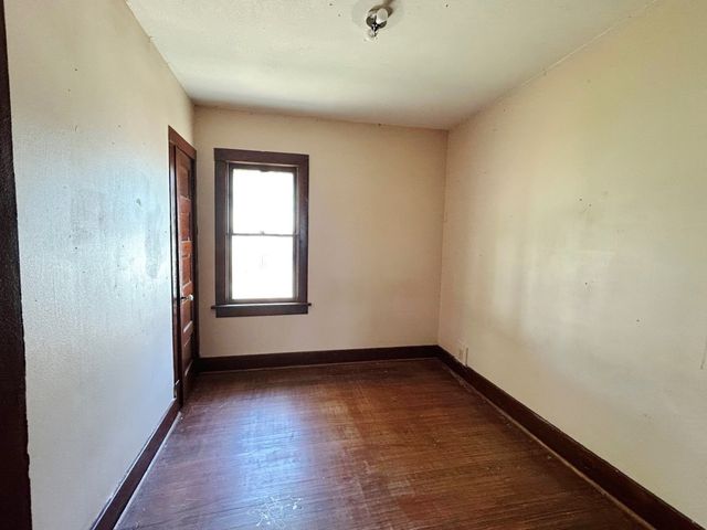 2023 SE 6th Street, Des Moines, IA 50315