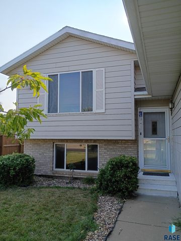 5609 S Cain Ave Avenue, Sioux Falls, SD 57106