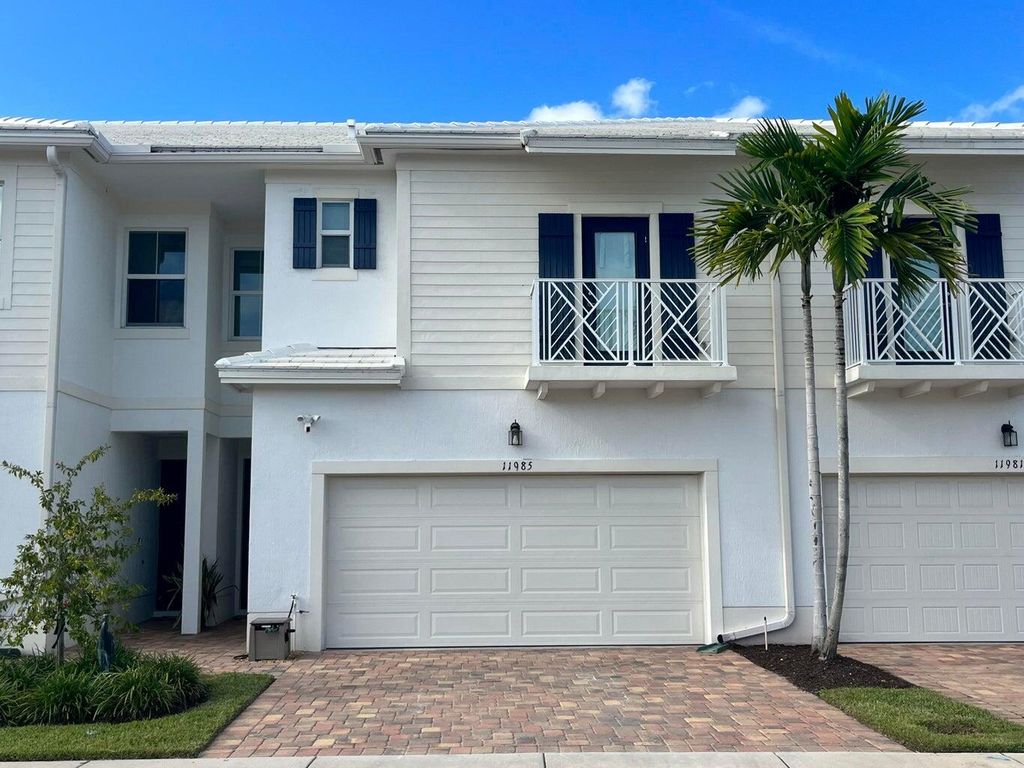 11985 Park Central, Royal Palm Beach, FL 33411
