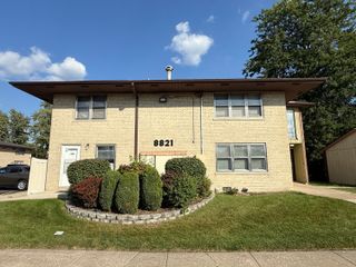 8821 Schneider Avenue 34, Highland, IN 46322